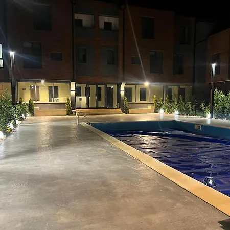 Luxury Spacious Tunari