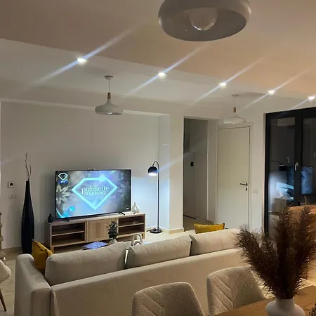 Luxury Spacious Tunari * ブカレスト
