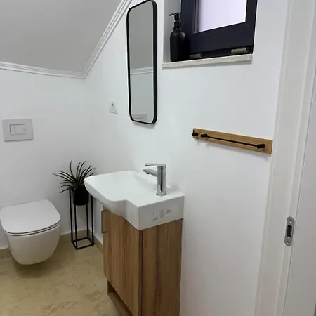 Luxury Spacious Tunari