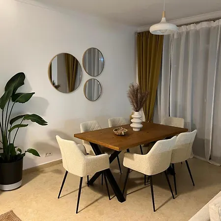 ヴィラ Luxury Spacious Tunari